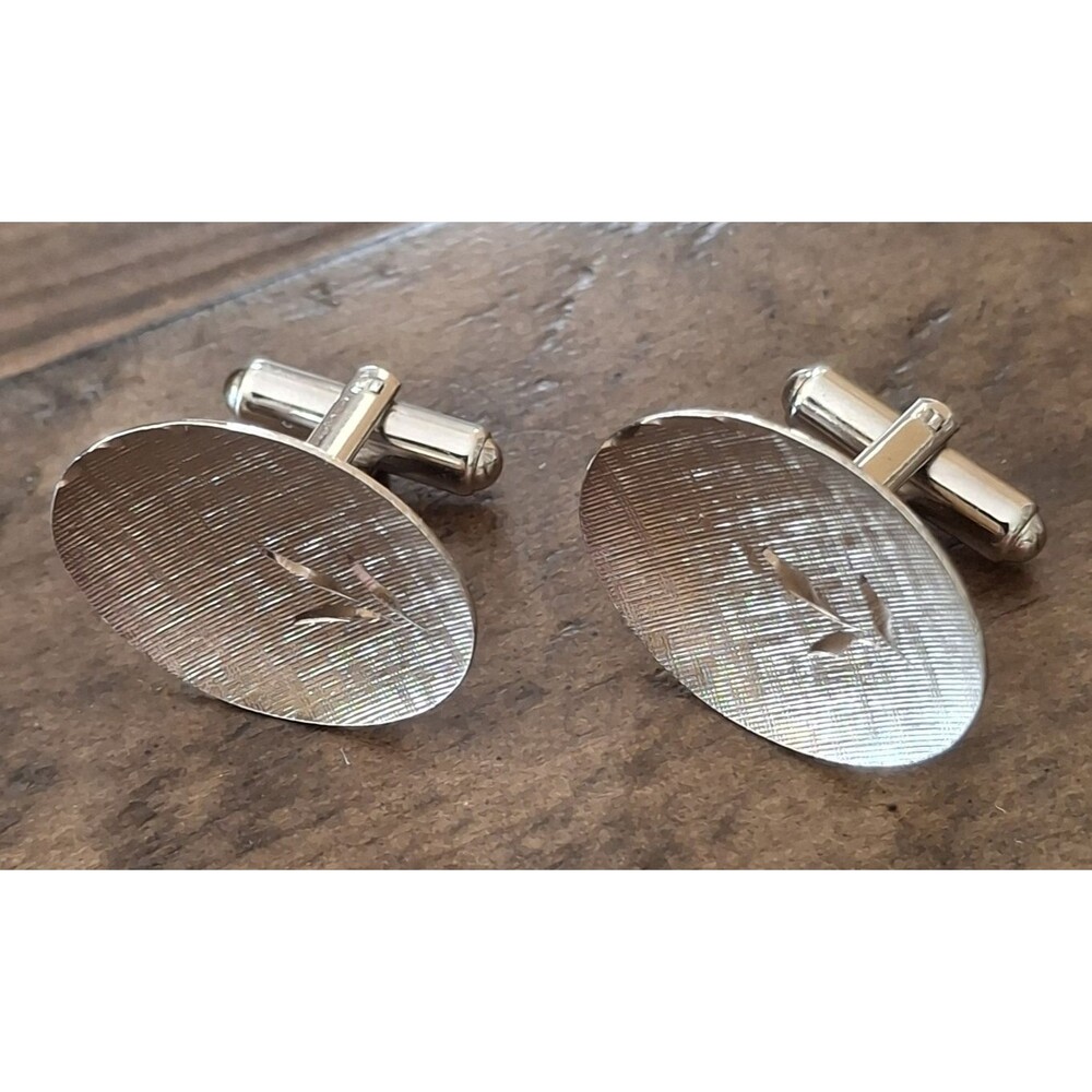 Vintage Silver Tone Oval Textured Cufflinks Mens Formal Dress Shirt Jewelry 1 in
